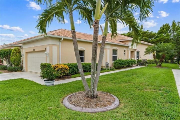 7866  Sanctuary  CIR, Naples, FL 34104