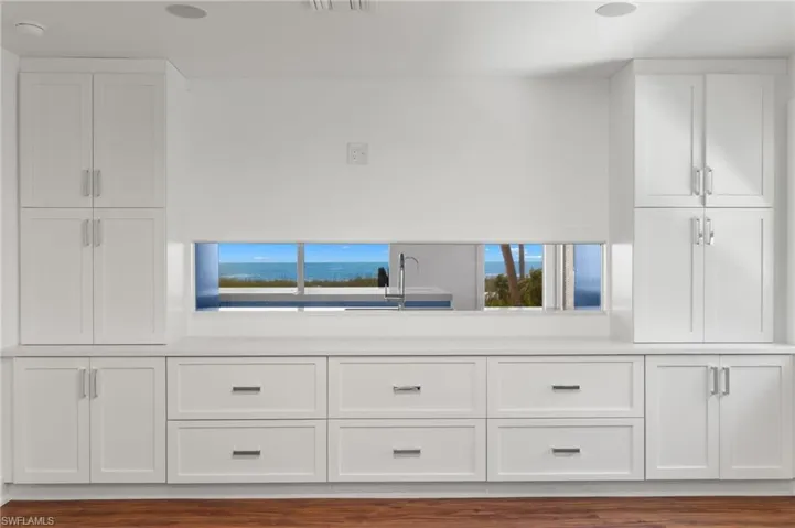 Guest Bedroom and/or office with one-way mirror looking at the Gulf of Mexico