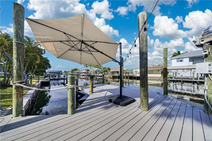 12307 Matlacha Blvd, Matlacha Isles, Florida 33991