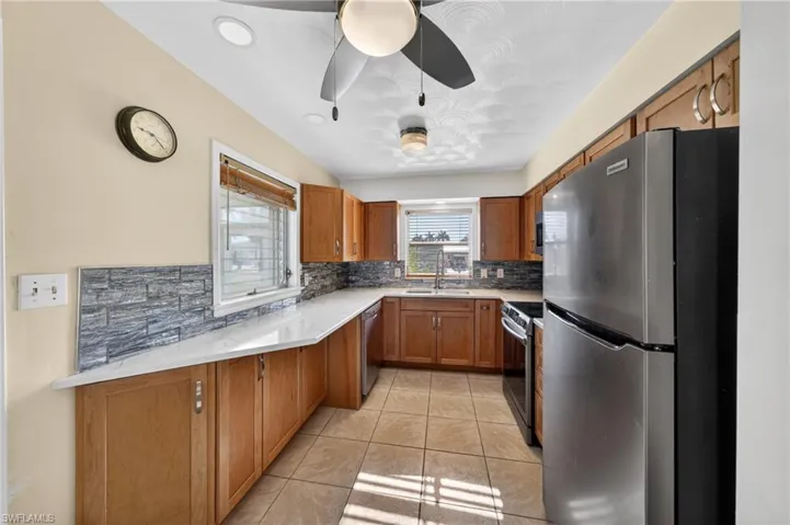 12307 Matlacha Blvd, Matlacha Isles, Florida 33991