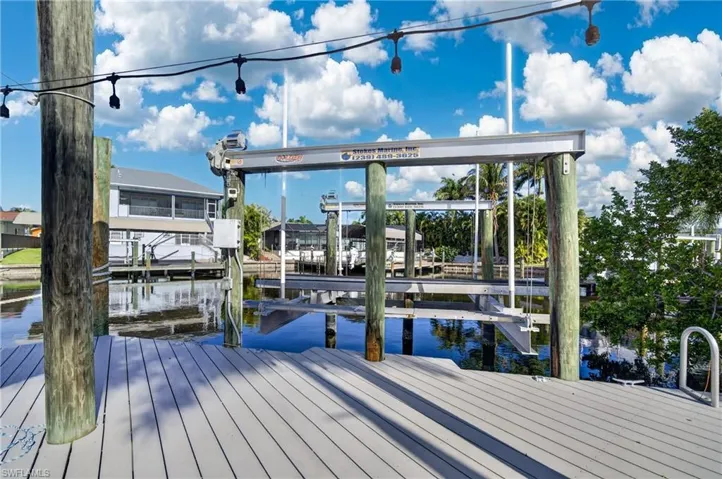 12307 Matlacha Blvd, Matlacha Isles, Florida 33991