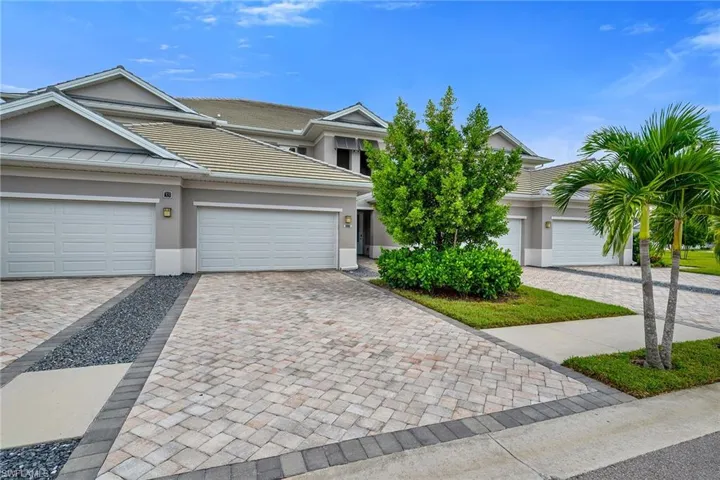 233 Indies Dr E 201, Naples, Florida 34114