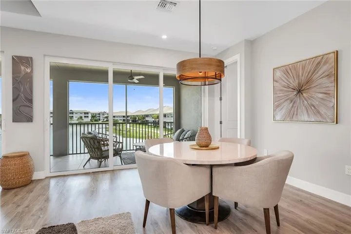 233 Indies Dr E 201, Naples, Florida 34114