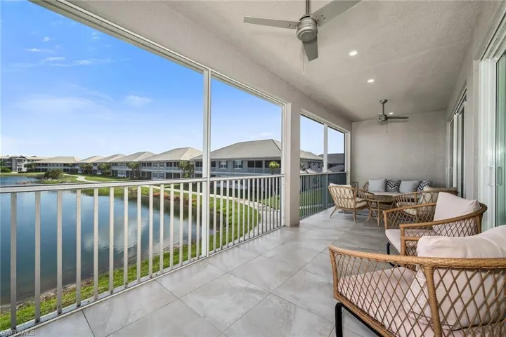 233 Indies Dr E 201, Naples, Florida 34114
