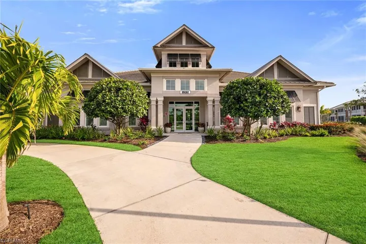 233 Indies Dr E 201, Naples, Florida 34114
