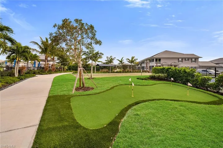 233 Indies Dr E 201, Naples, Florida 34114