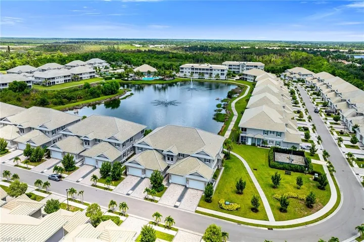 233 Indies Dr E 201, Naples, Florida 34114