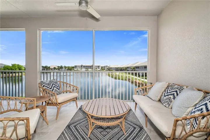 233 Indies Dr E 201, Naples, Florida 34114