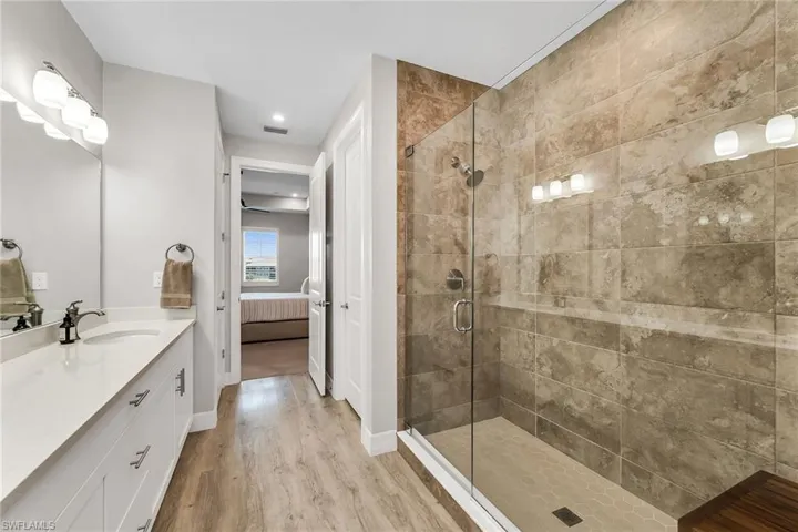 233 Indies Dr E 201, Naples, Florida 34114