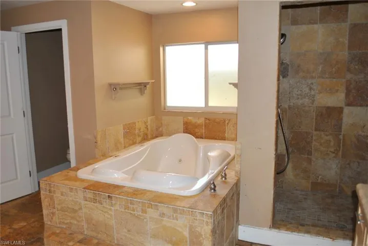 2950 Mccann St, Fort Myers Fl 33901