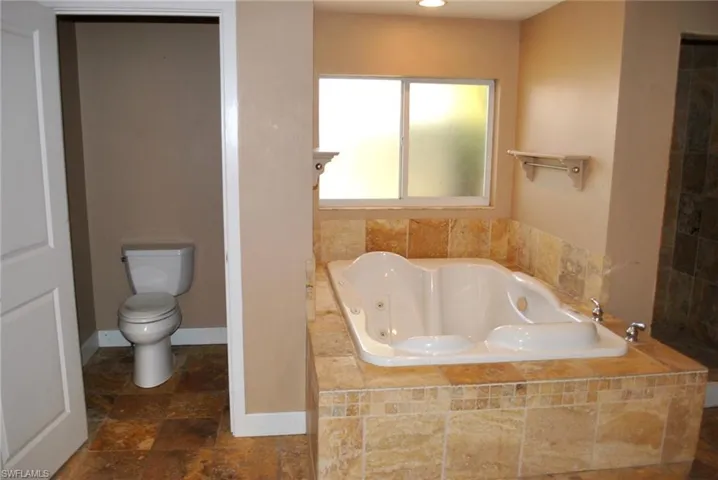 2950 Mccann St, Fort Myers Fl 33901