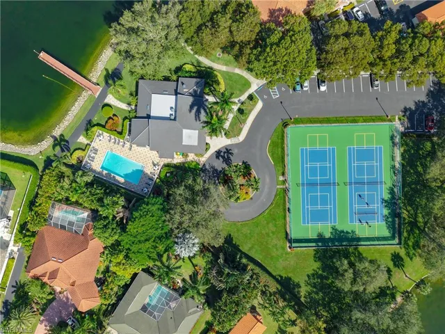 729  Landover  CT, Naples, FL 34104