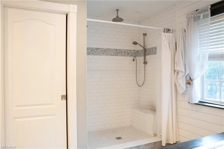 Rain Shower with large walkin shower