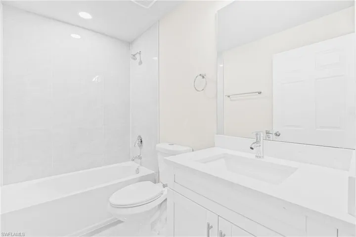 180 Peerless St, Lehigh Acres, Florida 33974
