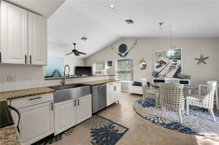 105 Hilo St, Naples, Florida 34113