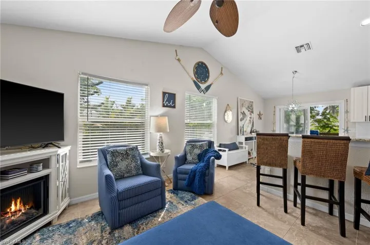 105 Hilo St, Naples, Florida 34113