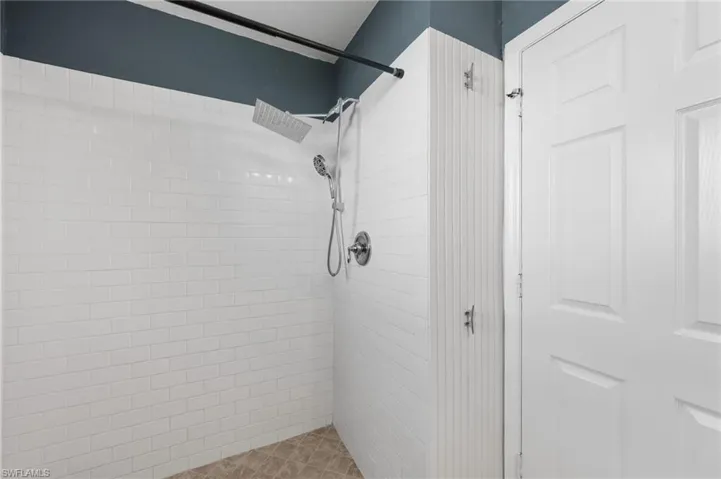 105 Hilo St, Naples, Florida 34113