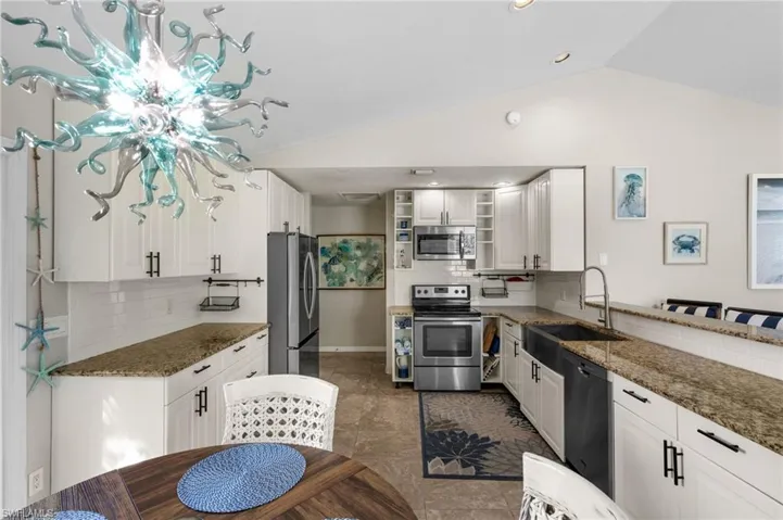 105 Hilo St, Naples, Florida 34113