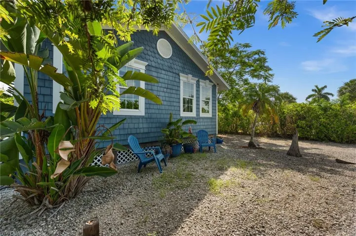 105 Hilo St, Naples, Florida 34113