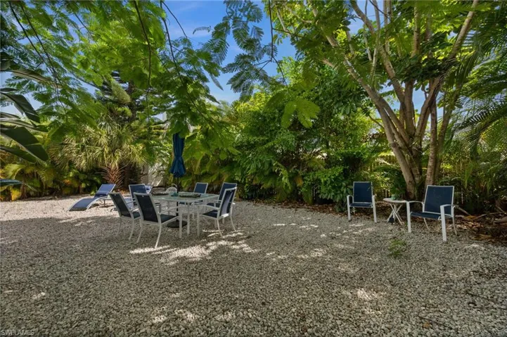 105 Hilo St, Naples, Florida 34113