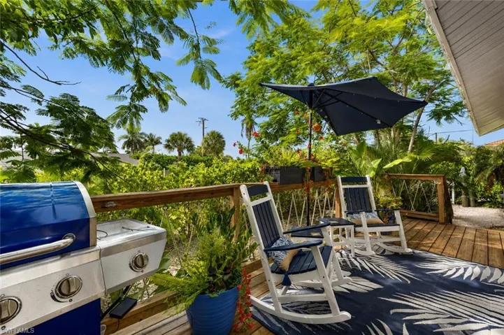 105 Hilo St, Naples, Florida 34113