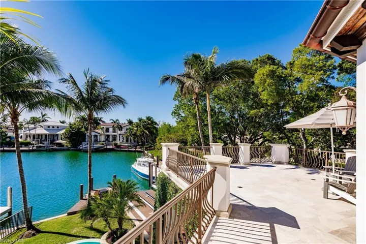 790 18th Ave S, Naples Fl 34102