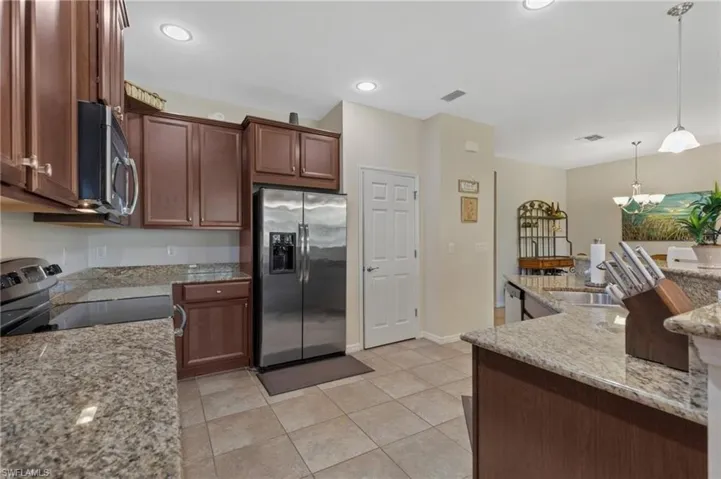 12841 Seaside Key Ct, North Fort Myers, Florida 33903