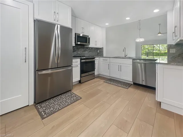 5908  Cranbrook  WAY, Naples, FL 34112