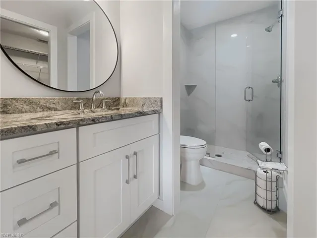 5908  Cranbrook  WAY, Naples, FL 34112