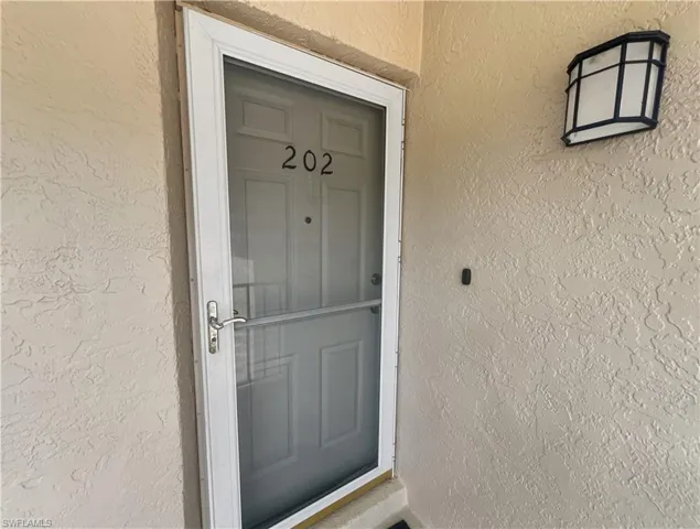 5908  Cranbrook  WAY, Naples, FL 34112