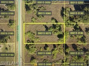 1710  Abbott  AVE, LEHIGH ACRES, FL 33972
