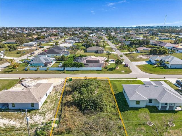 408 SW 28TH AVE, CAPE CORAL FL 33991