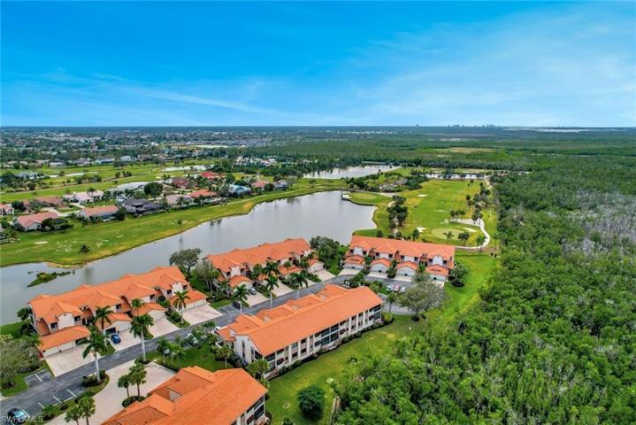 Lovely Greenspace, 2 Championship Golf Courses, Tennis, Pickleball, Bocce