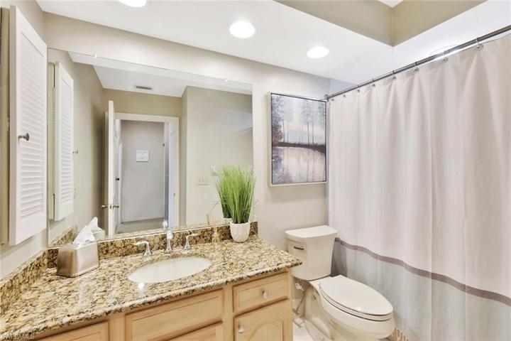 Second Full Guest Bath with Tub/Shower Combination