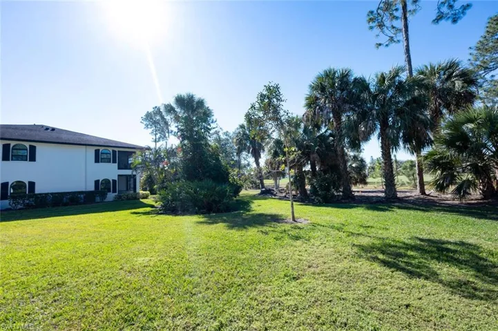 809  Augusta  BLVD, Naples, FL 34113