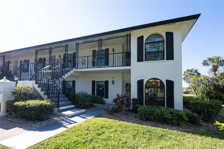809  Augusta  BLVD, Naples, FL 34113