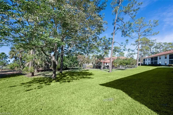 809  Augusta  BLVD, Naples, FL 34113