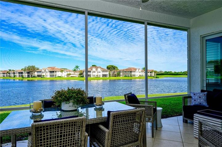 LOVELY SCREEN LANAI WITH HURRICANE GLASS DOORS