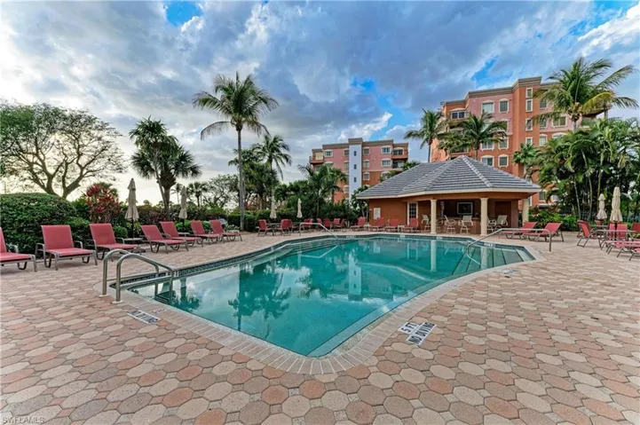 14813 Laguna Dr 401, Fort Myers, Florida 33908
