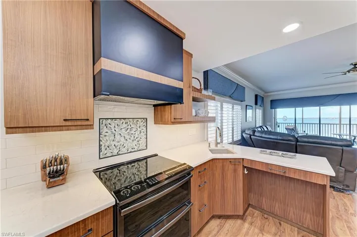 14813 Laguna Dr 401, Fort Myers, Florida 33908