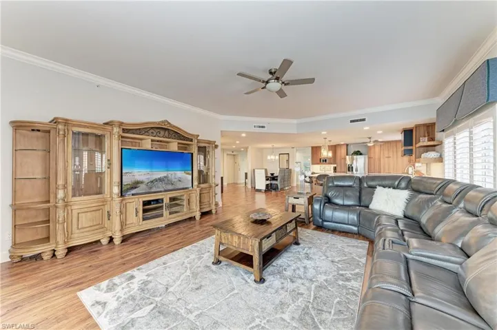 14813 Laguna Dr 401, Fort Myers, Florida 33908