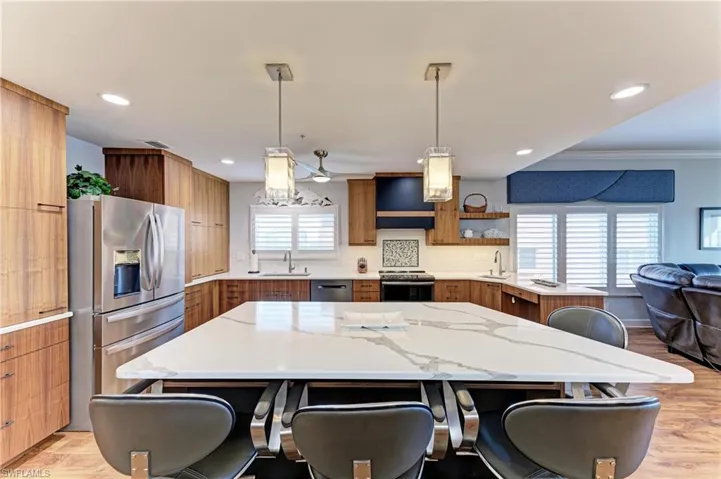 14813 Laguna Dr 401, Fort Myers, Florida 33908