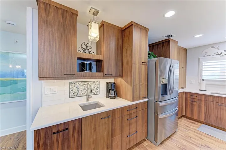 14813 Laguna Dr 401, Fort Myers, Florida 33908