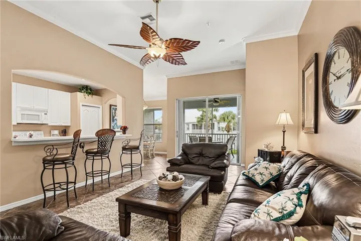 1230 Sweetwater Ln 2208, Naples, Florida 34110