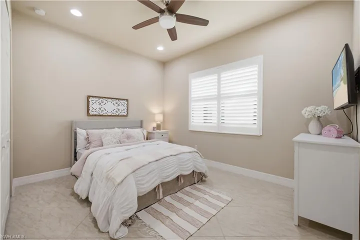 11532 Stonecreek Cir, Fort Myers, Florida 33913
