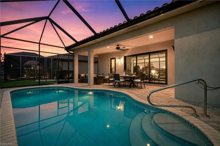 11532 Stonecreek Cir, Fort Myers, Florida 33913