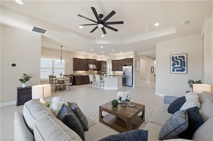 11532 Stonecreek Cir, Fort Myers, Florida 33913