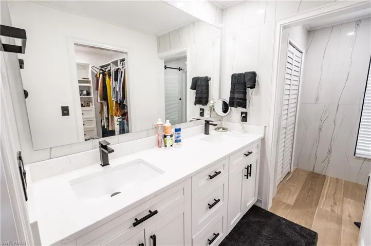 4924  20th SW PL, Naples, FL 34116