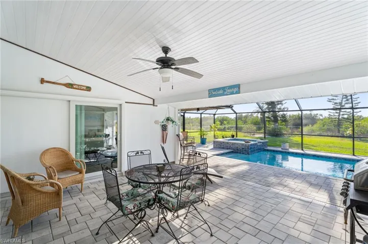 5714 Sw 1st Ct, Cape Coral, Florida 33914