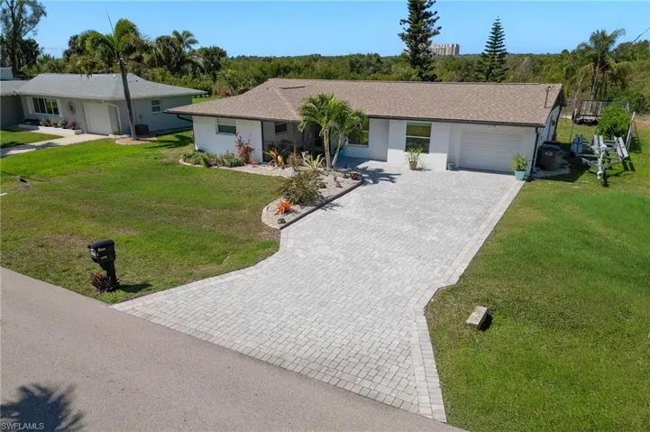5714 Sw 1st Ct, Cape Coral, Florida 33914